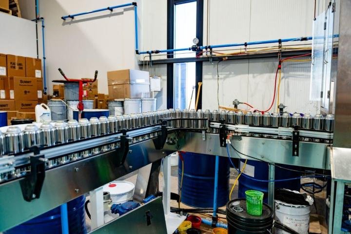 Spray paint supplier Joliette